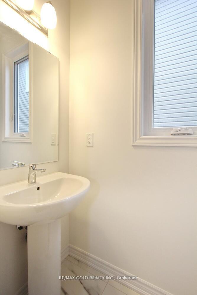 Property Photo: 127 Molozzi Street ON N0B 1T0