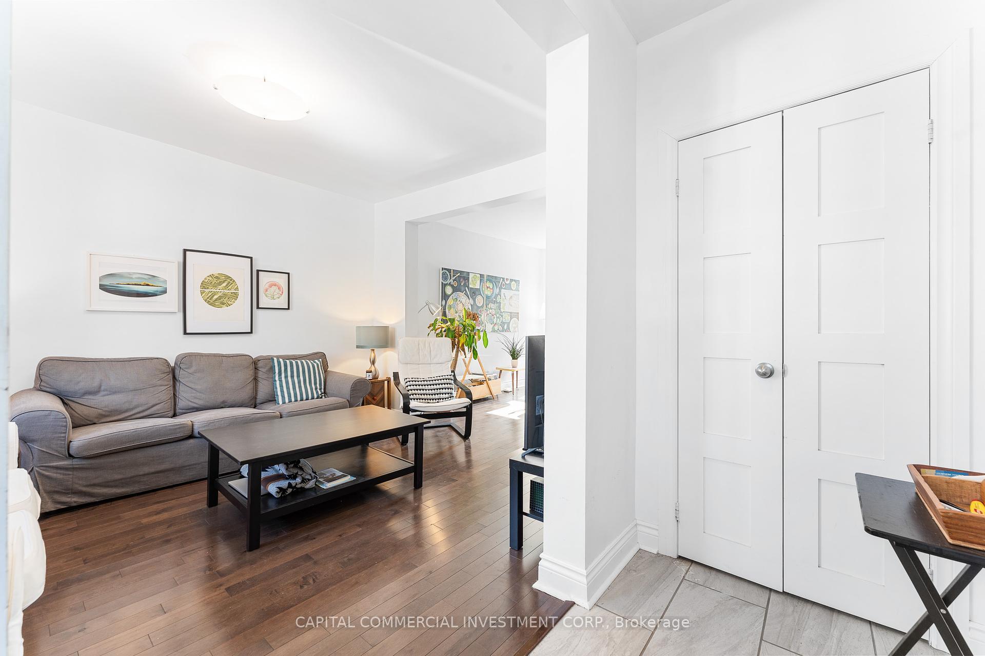 Property Photo: 226-228 St Andrew Street ON K1N 5G6