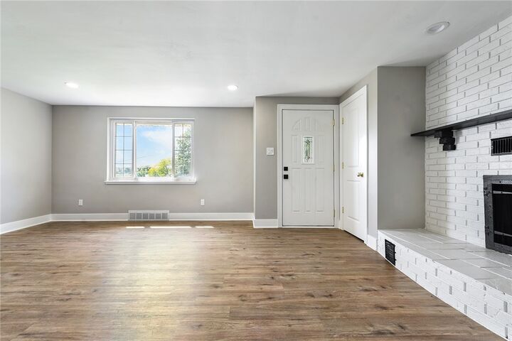 Property Photo: 11740 Dennis Circle PA 15642
