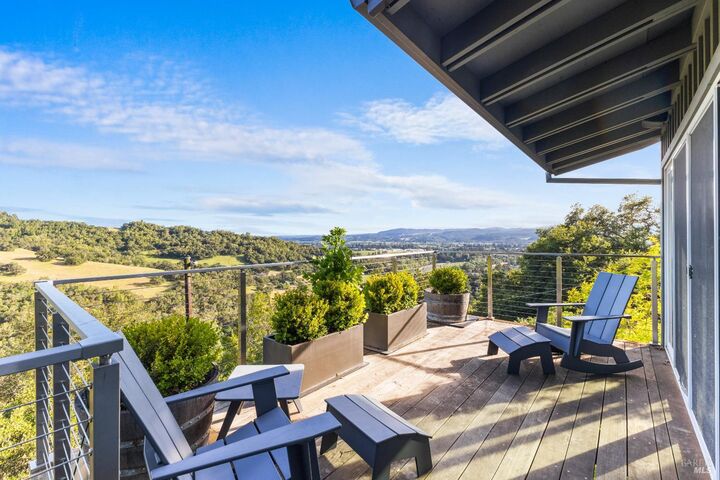 Property Photo:  1831 Madrone Avenue  CA 95448 