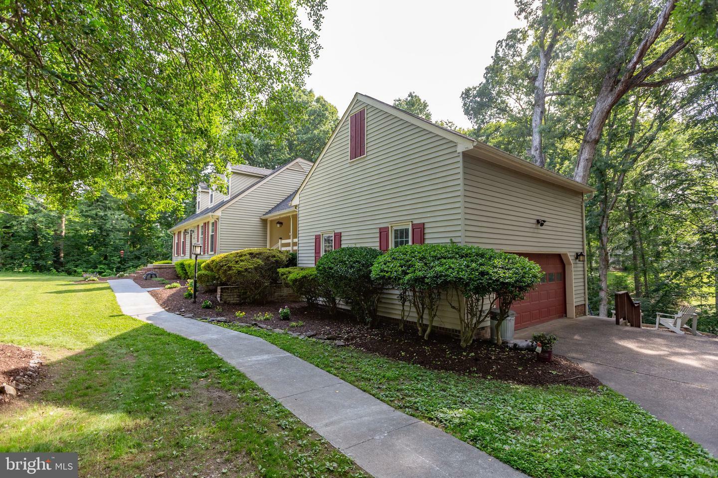 Property Photo: 1550 Clover Drive VA 22407