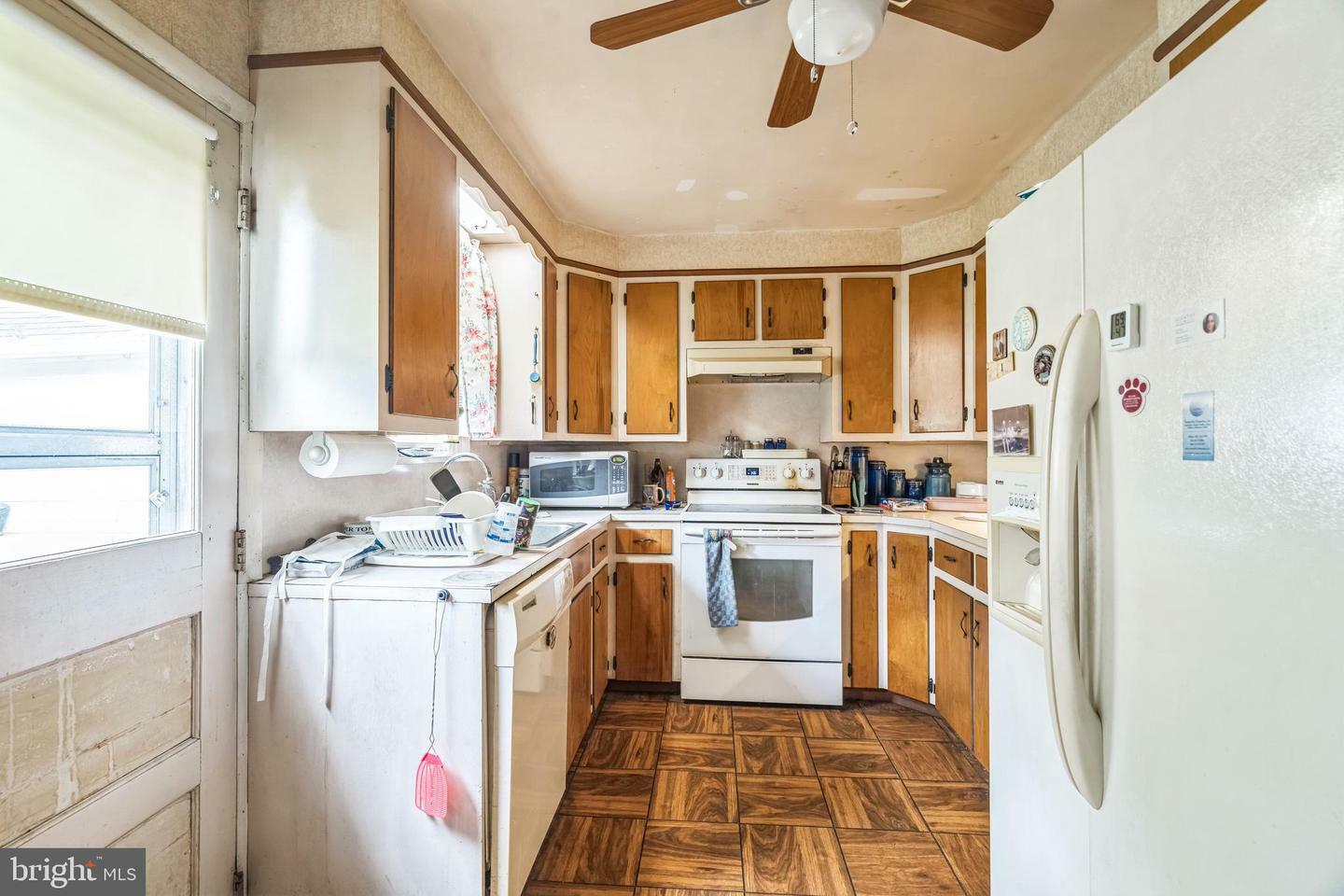 Property Photo: 60 Landers Lane DE 19720