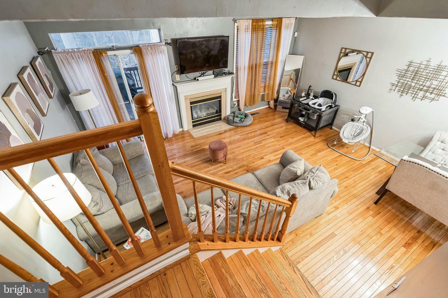 Property Photo: 822 Faraway Court MD 20721