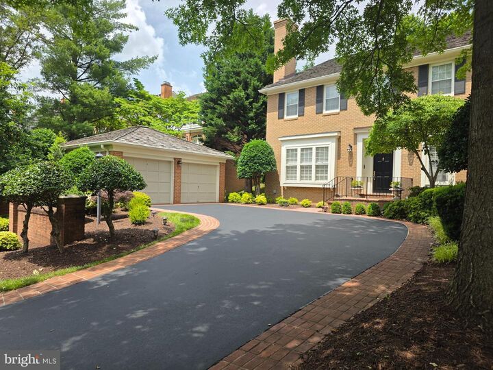 Property Photo: 8329 Turnberry Court MD 20854