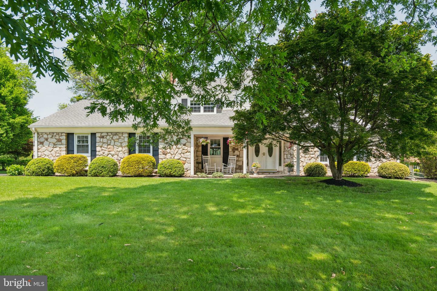 5615 S Deer Run Road  Doylestown PA 18902 photo