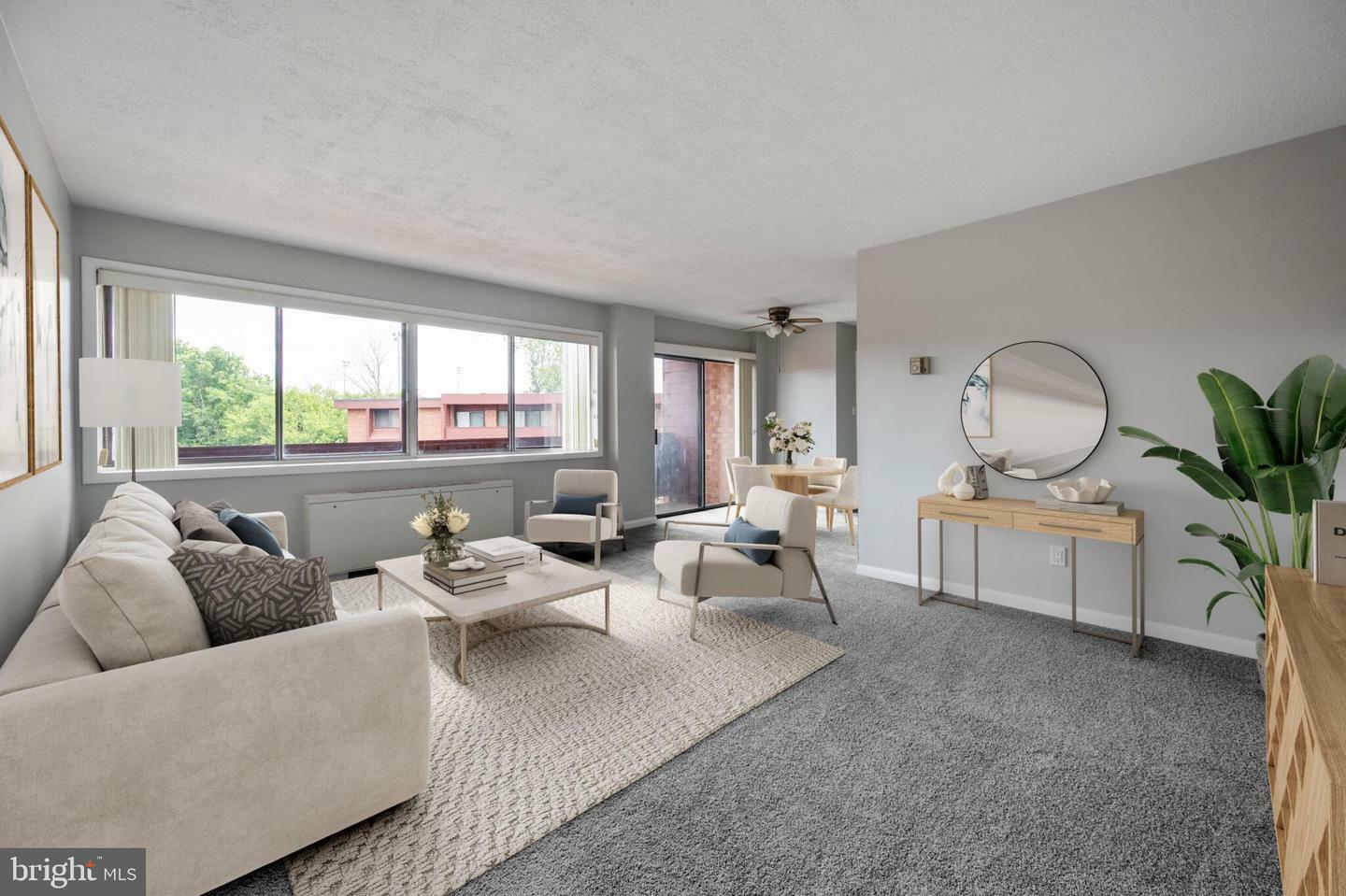 Property Photo: 1529 S George Mason Drive 20 VA 22204