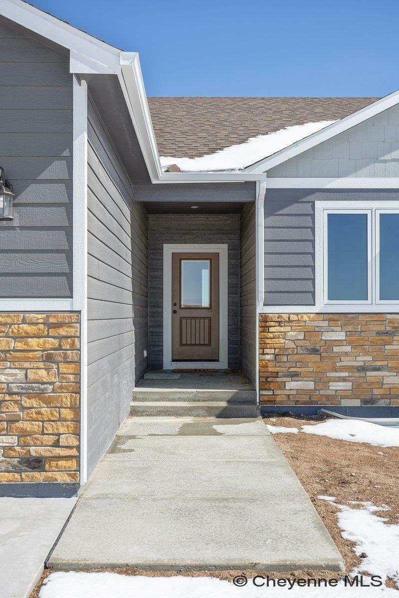 Property Photo: 1047 West Plains Rd WY 82009