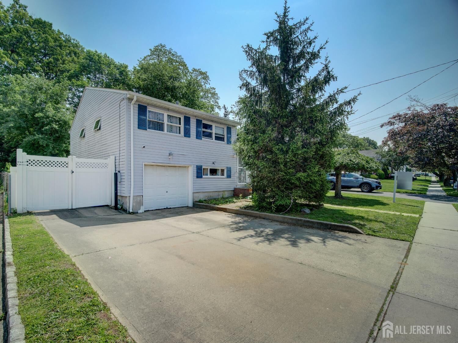 Property Photo: 88 Albert Drive NJ 08859
