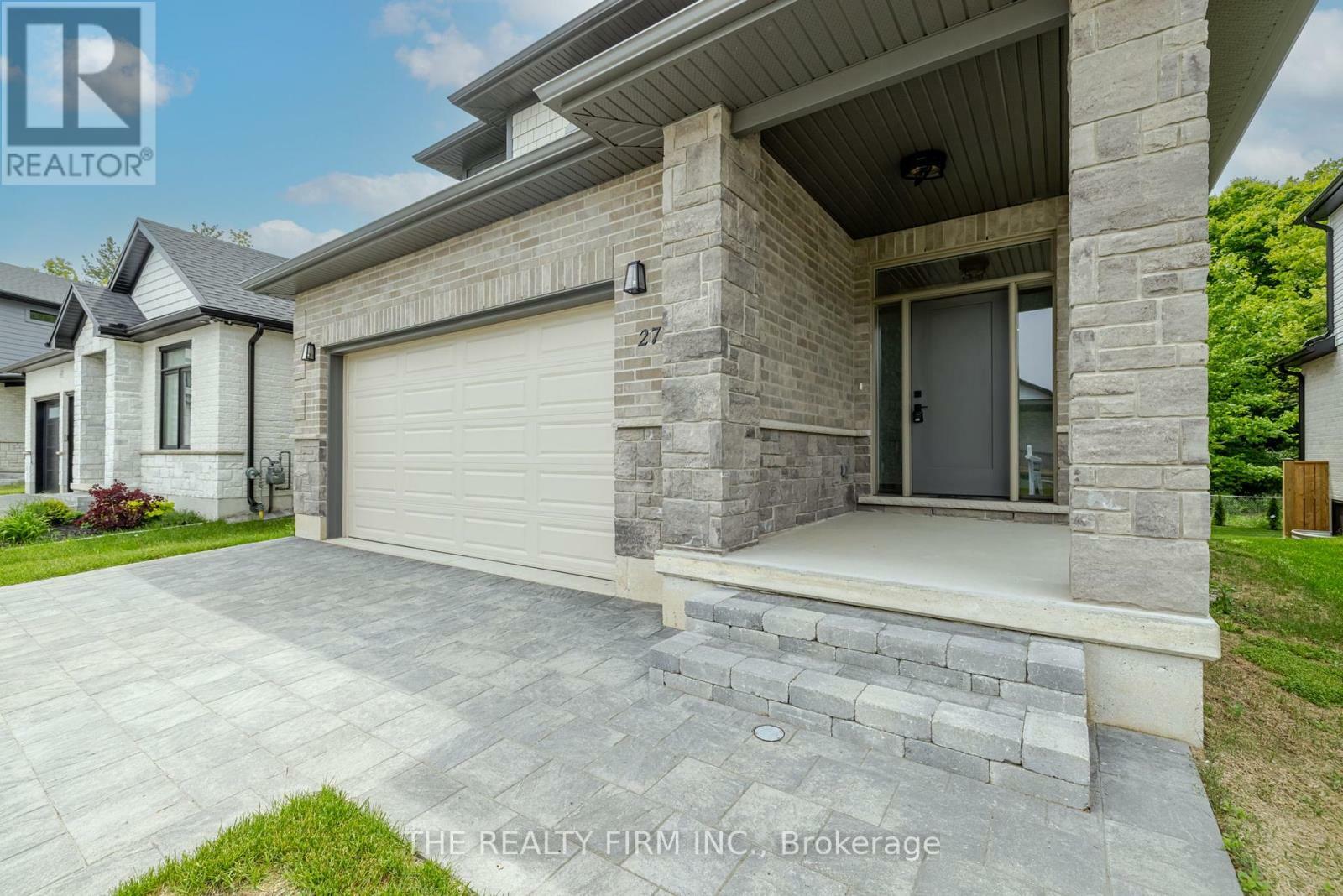 Property Photo: 22701 Adelaide Road 27 ON N0L 1W0