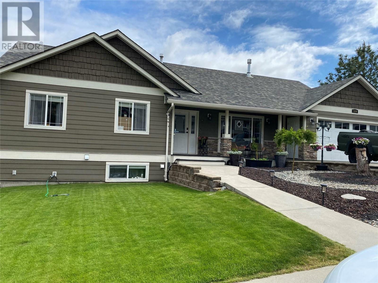 Photo de la propriété: 1570 Stikine Street BC V2E 2T2