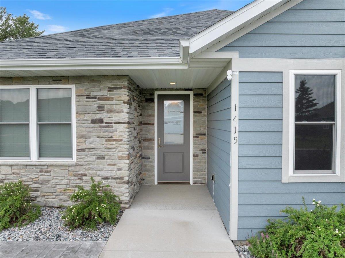 Property Photo:  1415 East 20th Street  WI 54449 