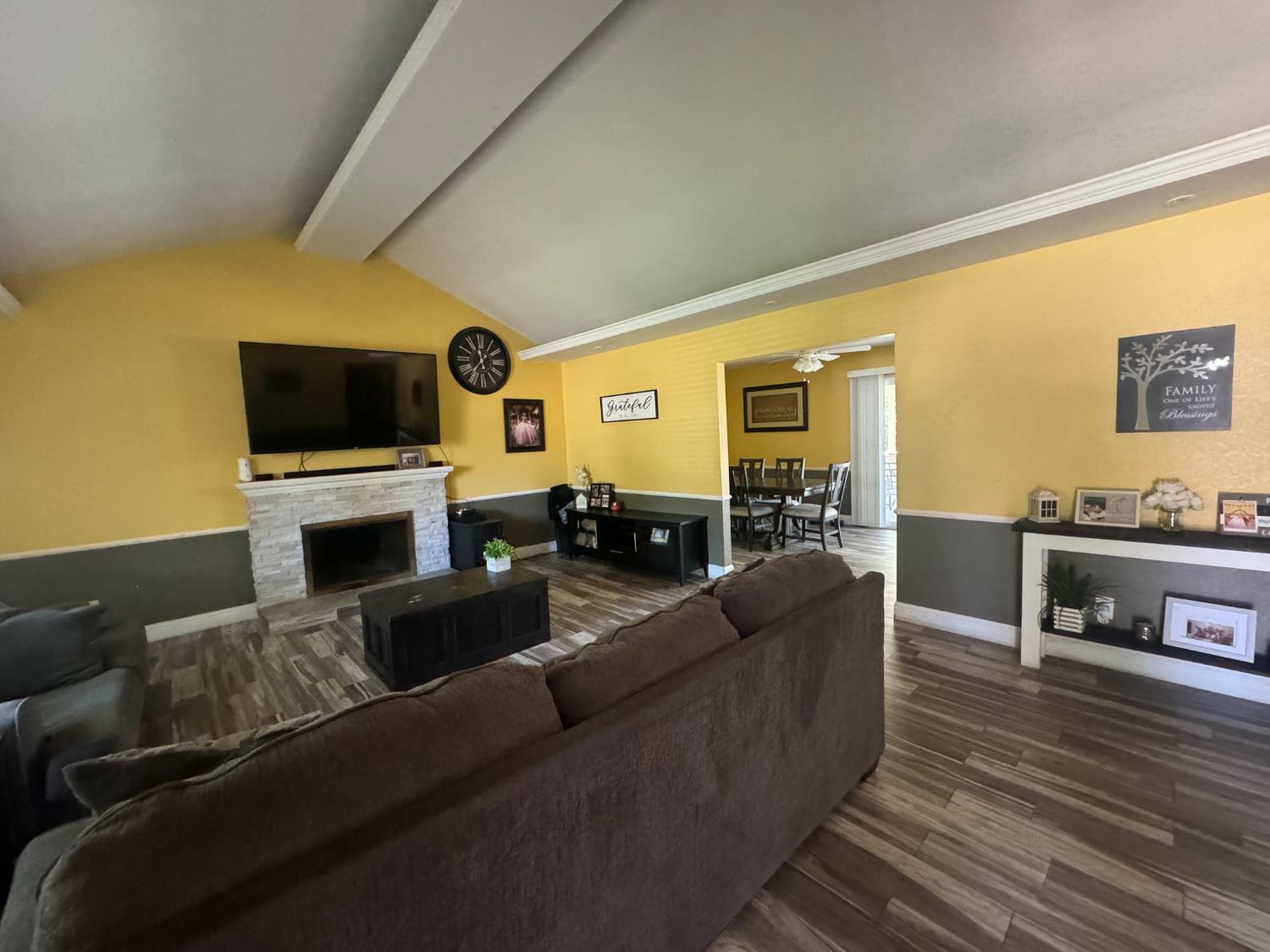 Property Photo: 201 E Portland Avenue CA 93720