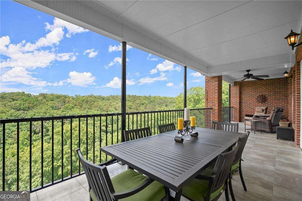3330 Overland Drive  Roswell GA 30075 photo