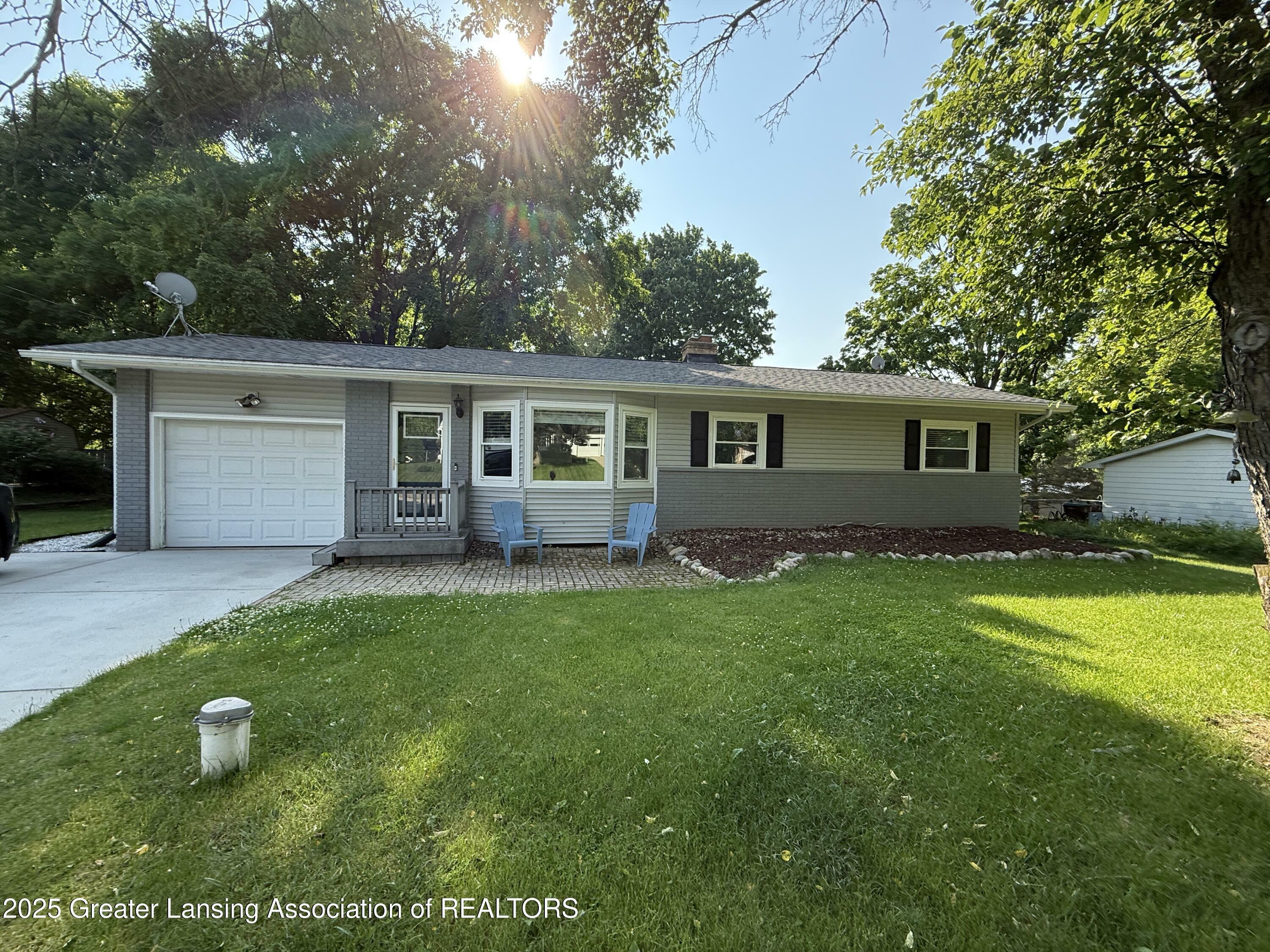 2703 Dellridge Drive  Holt MI 48842 photo