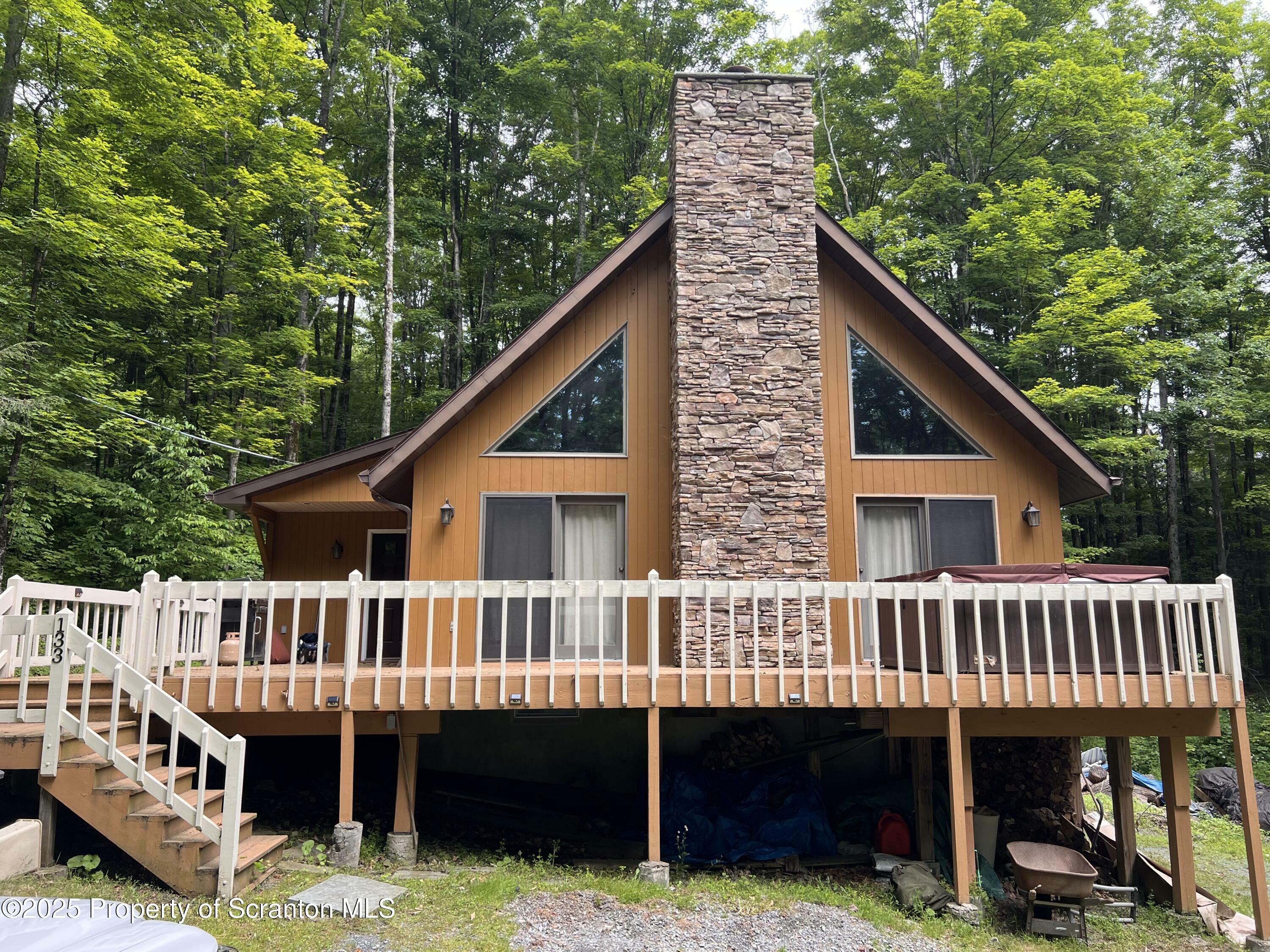 133 Red Abbott Road  Clifford Twp PA 18470 photo