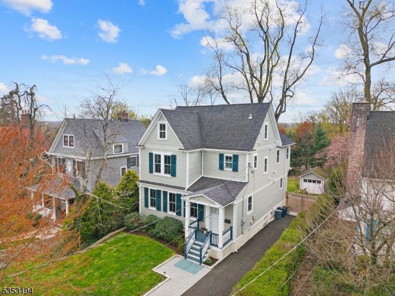 86 Cedar St  Millburn Twp. NJ 07041 photo
