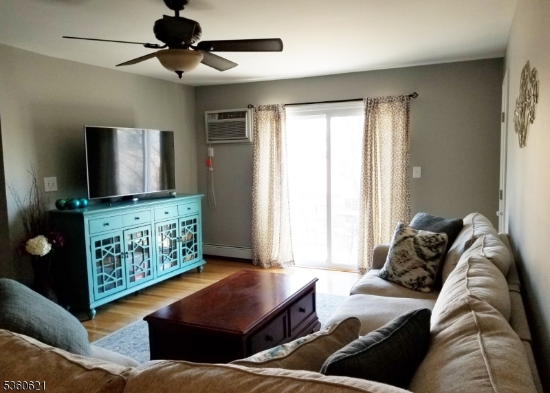 Property Photo: 320 South St L NJ 07960
