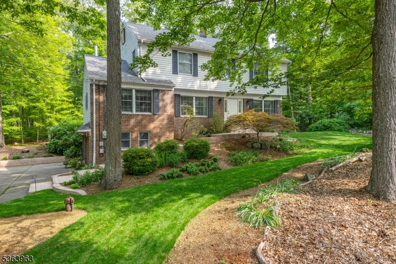46 Deerfield Dr  Hardyston Twp. NJ 07416 photo