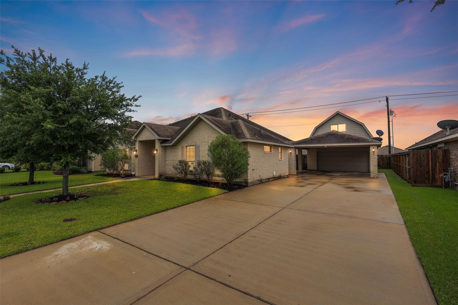 Property Photo:  2119 Eagar Road  TX 77573 