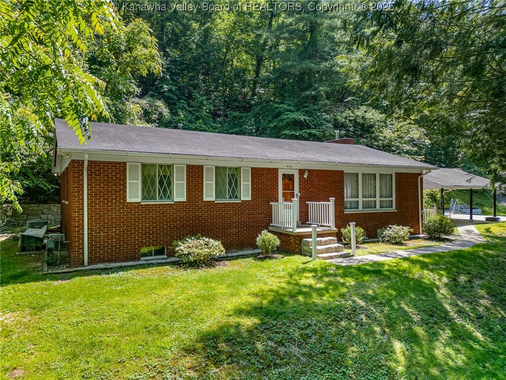 424 Porter Road  Charleston WV 25314 photo