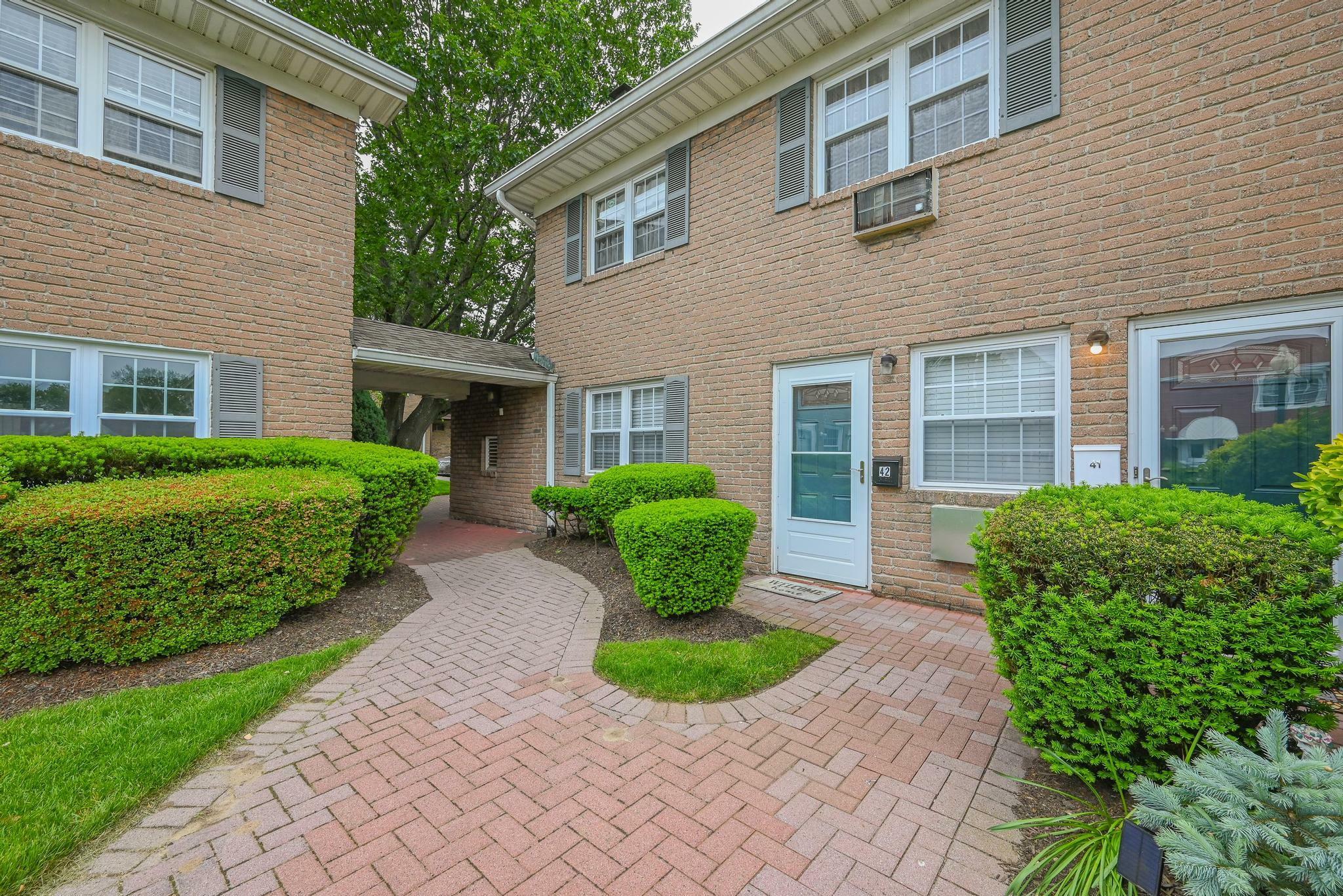 Property Photo: 42 Springwood Drive NY 11703