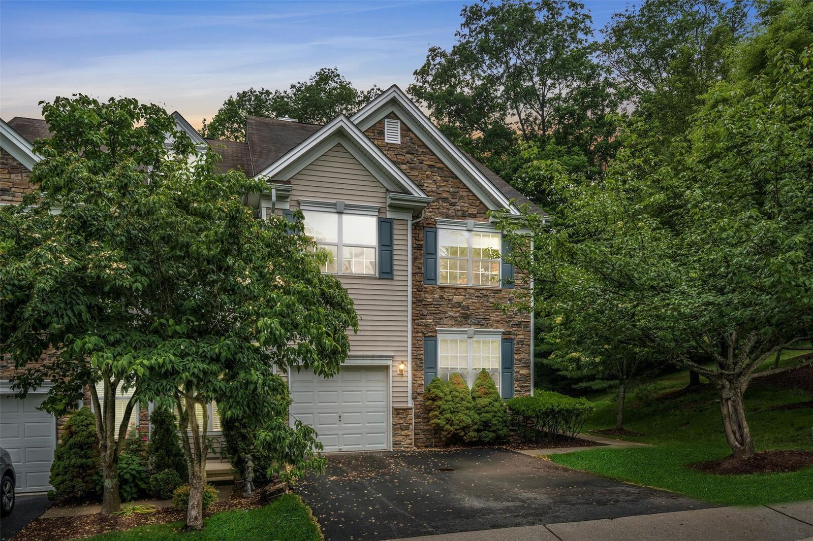 Property Photo:  54 Barr Lane  NY 10950 