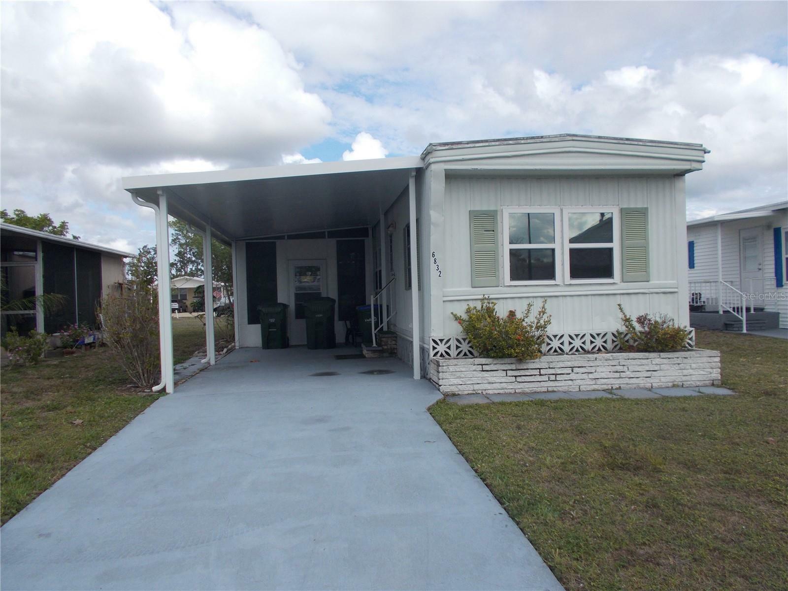 Property Photo: 6832 Holo Court FL 34287