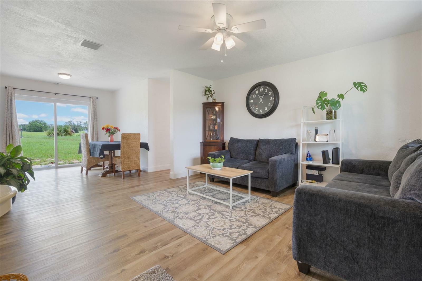 Property Photo: 1512 N 26th Terrace FL 33844