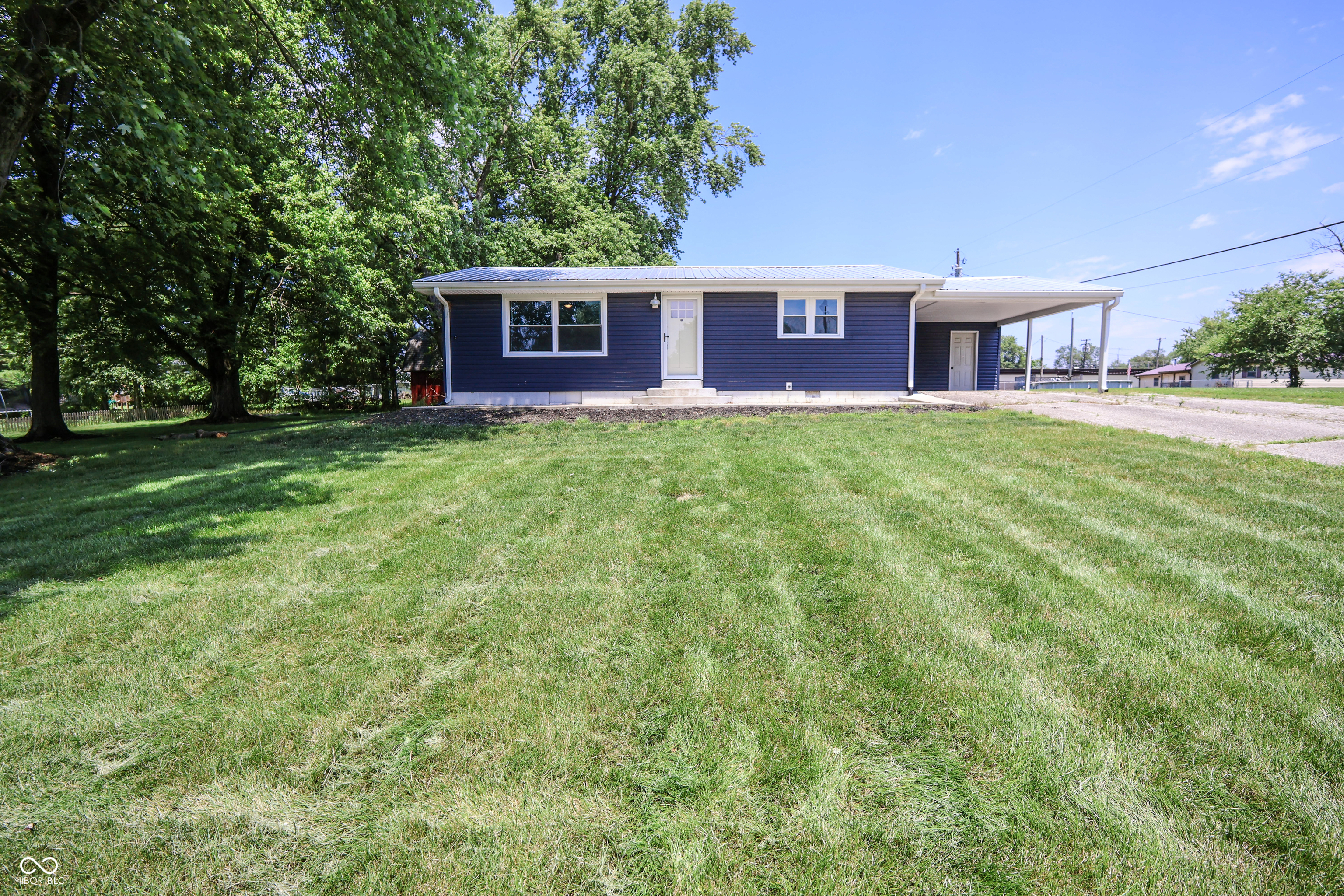 414 South Street  Hope IN 47246 photo