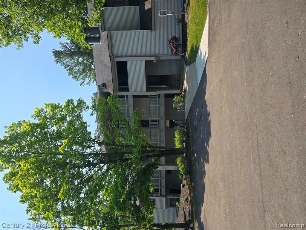 5714 N Creeks Crossing  Williamsburg MI 49690 photo