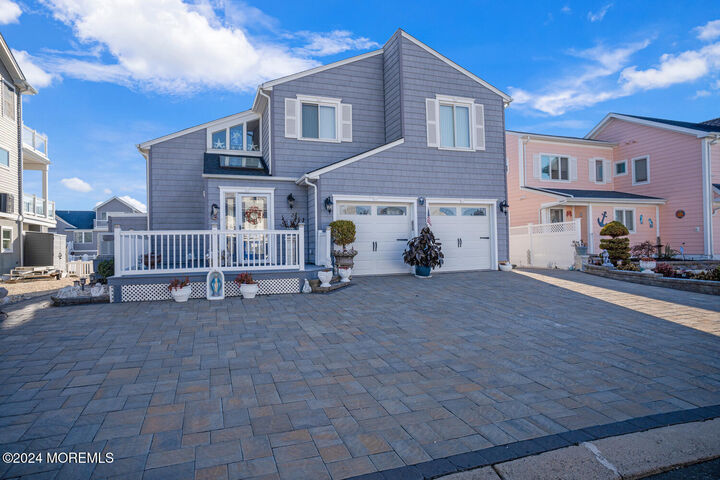 Property Photo:  47 Henry Drive  NJ 08050 
