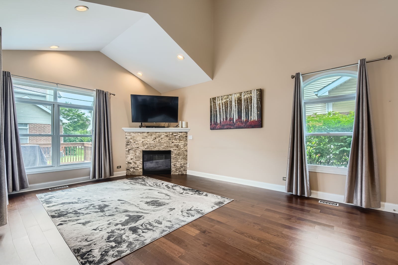 Property Photo: 11000 Deblin Lane IL 60453