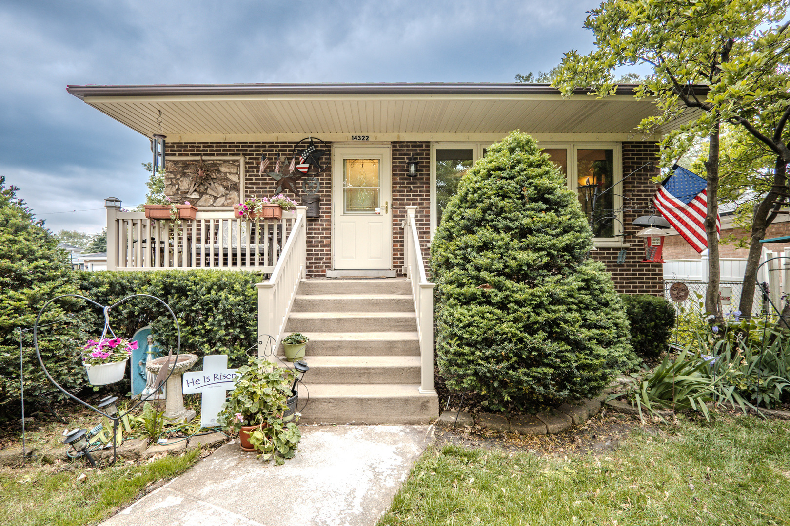 Property Photo: 14322 Kolin Avenue IL 60445