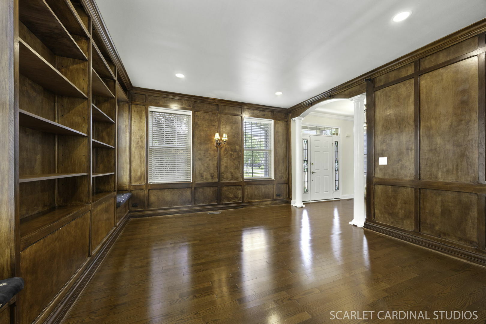 Property Photo: 2783 Hillsboro Boulevard IL 60503