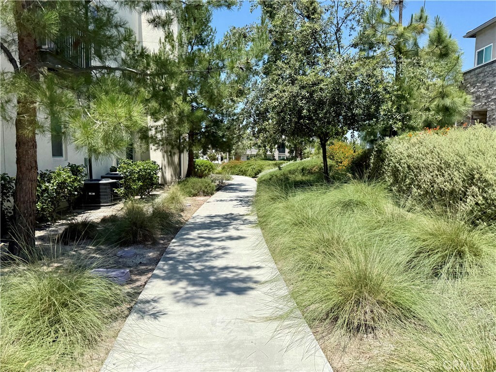 Property Photo: 209 Follyhatch CA 92618
