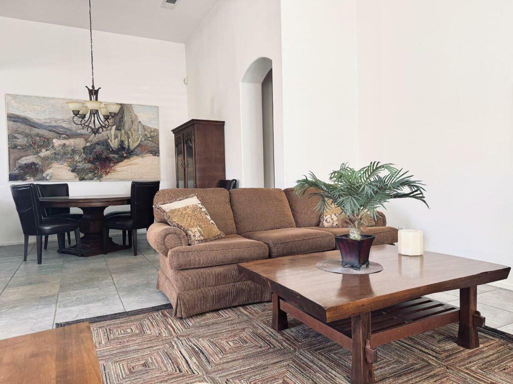 Property Photo: 47776 Dancing Butterfly CA 92253