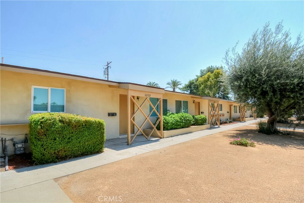 26769 Cherry Hills Boulevard  Menifee CA 92586 photo