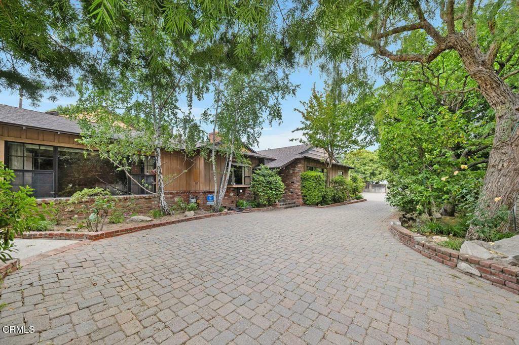 Property Photo: 1139 Fairview Drive CA 91011