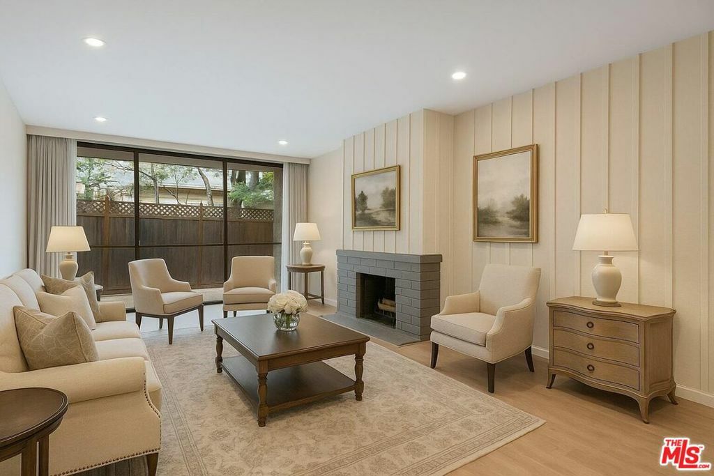 Property Photo: 6605 Green Valley Circle 109 CA 90230