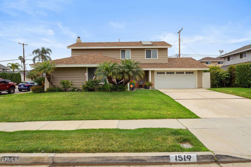Property Photo: 1519 Lyndhurst Avenue CA 93010
