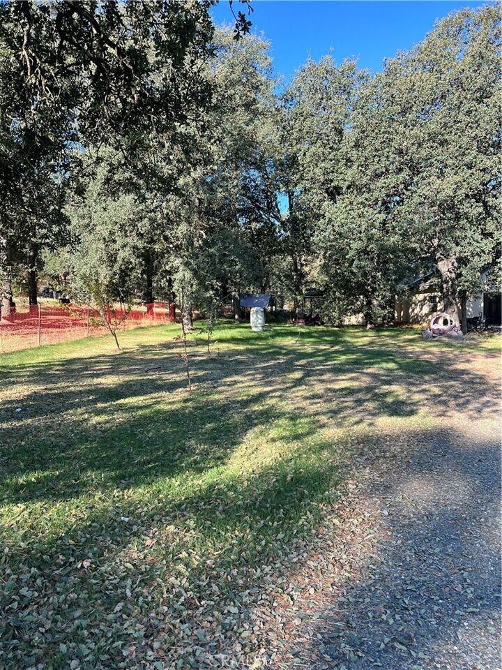 Property Photo: 7487 White Oak Road CA 96021