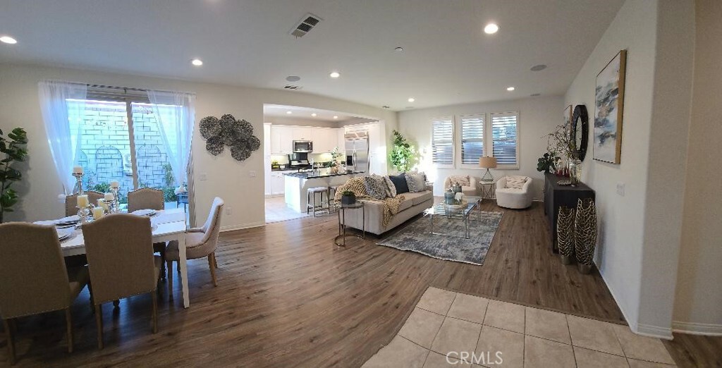 Property Photo:  14332 Hibiscus Court  CA 92683 