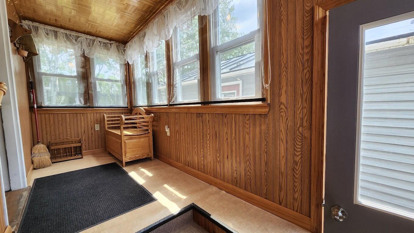 Property Photo:  177 Ohio Street  ME 04462 