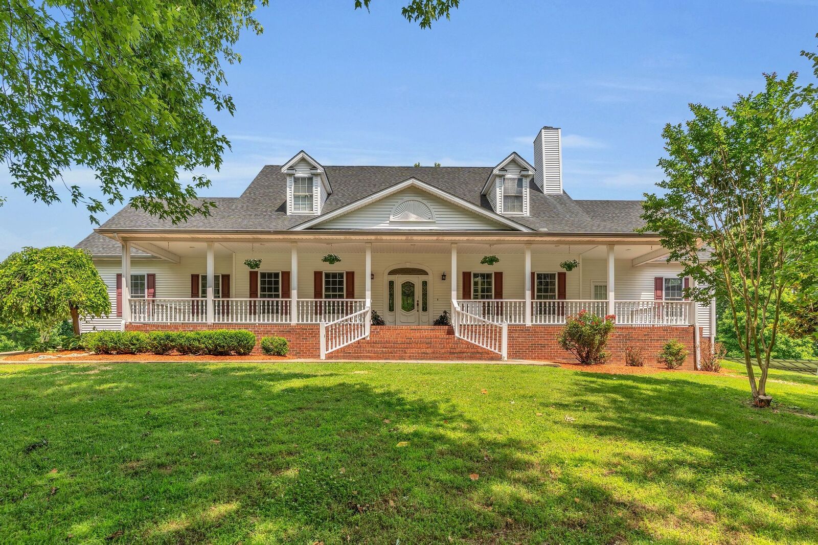 Property Photo:  904 Weeping Willow Rd  TN 37075 