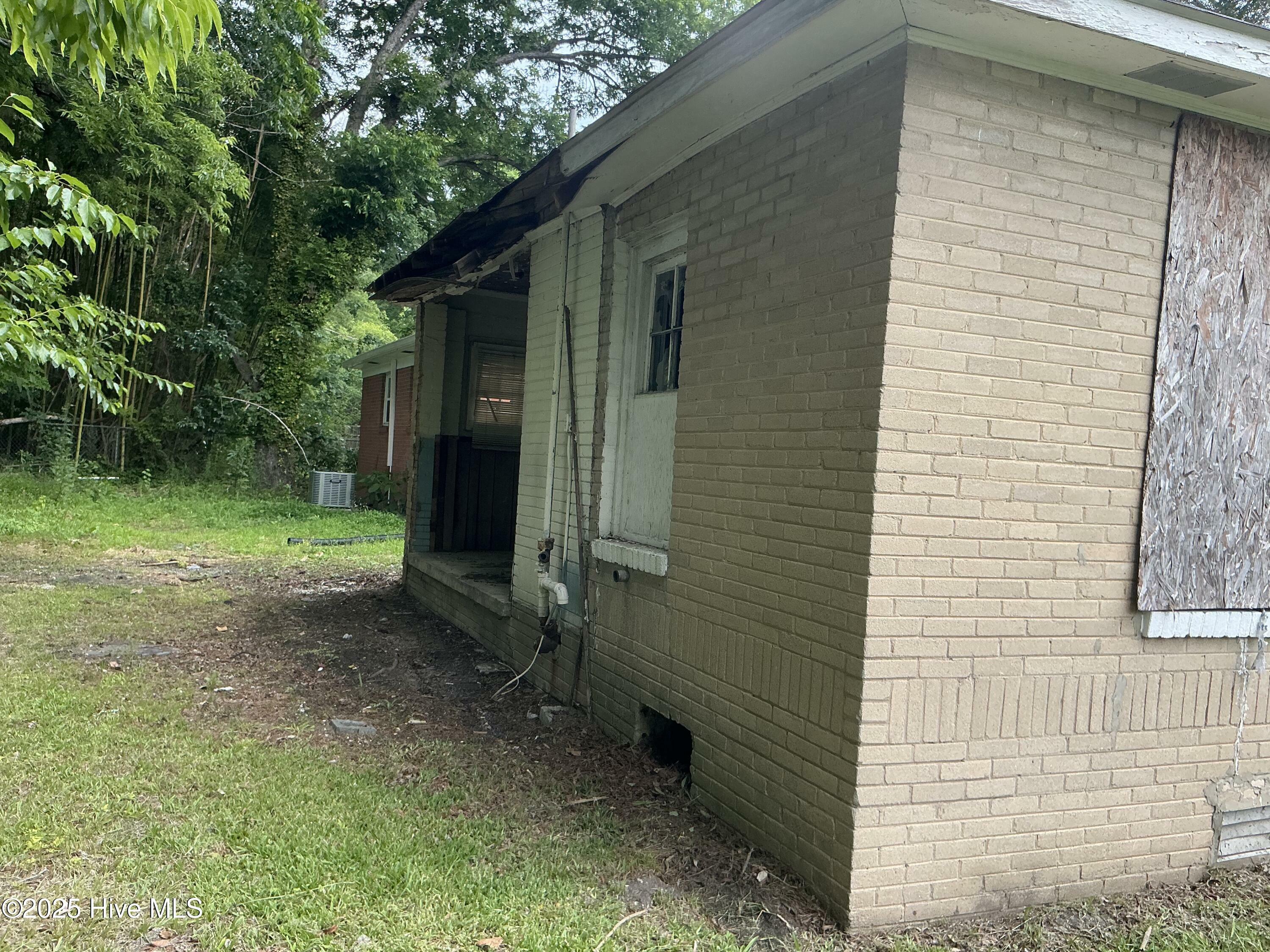Property Photo: 209 Whitfield Drive NC 27530