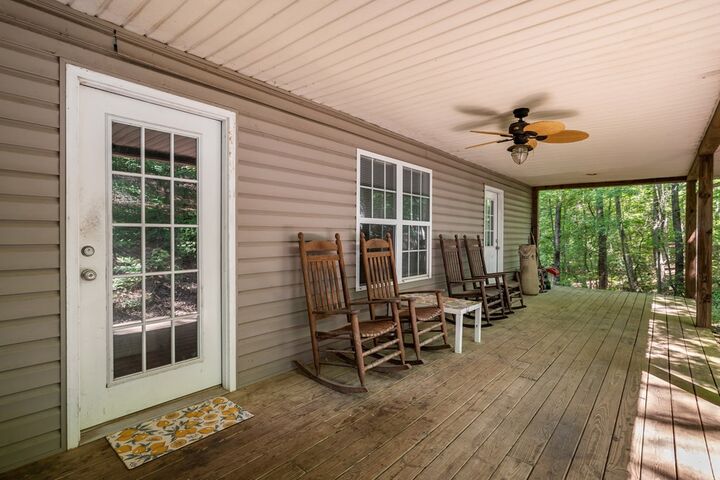 Property Photo: 191 Barker Lane GA 30560
