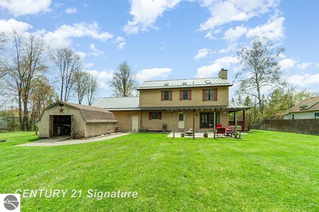 Property Photo: 2584 W Union Road MI 48642