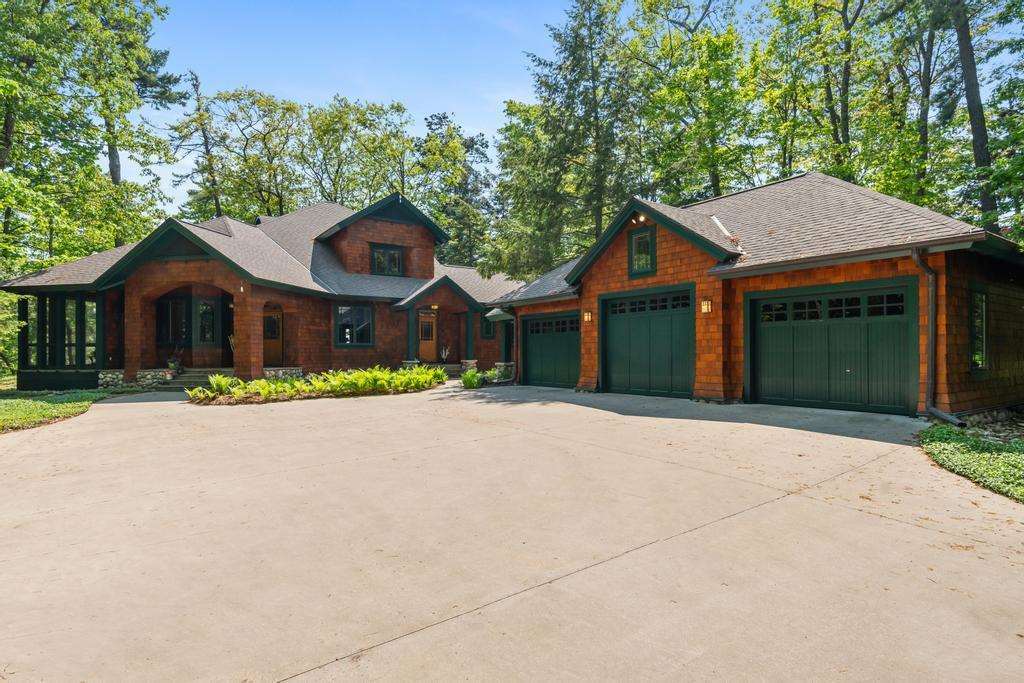 Property Photo: 805 Glenn Drive MI 49740