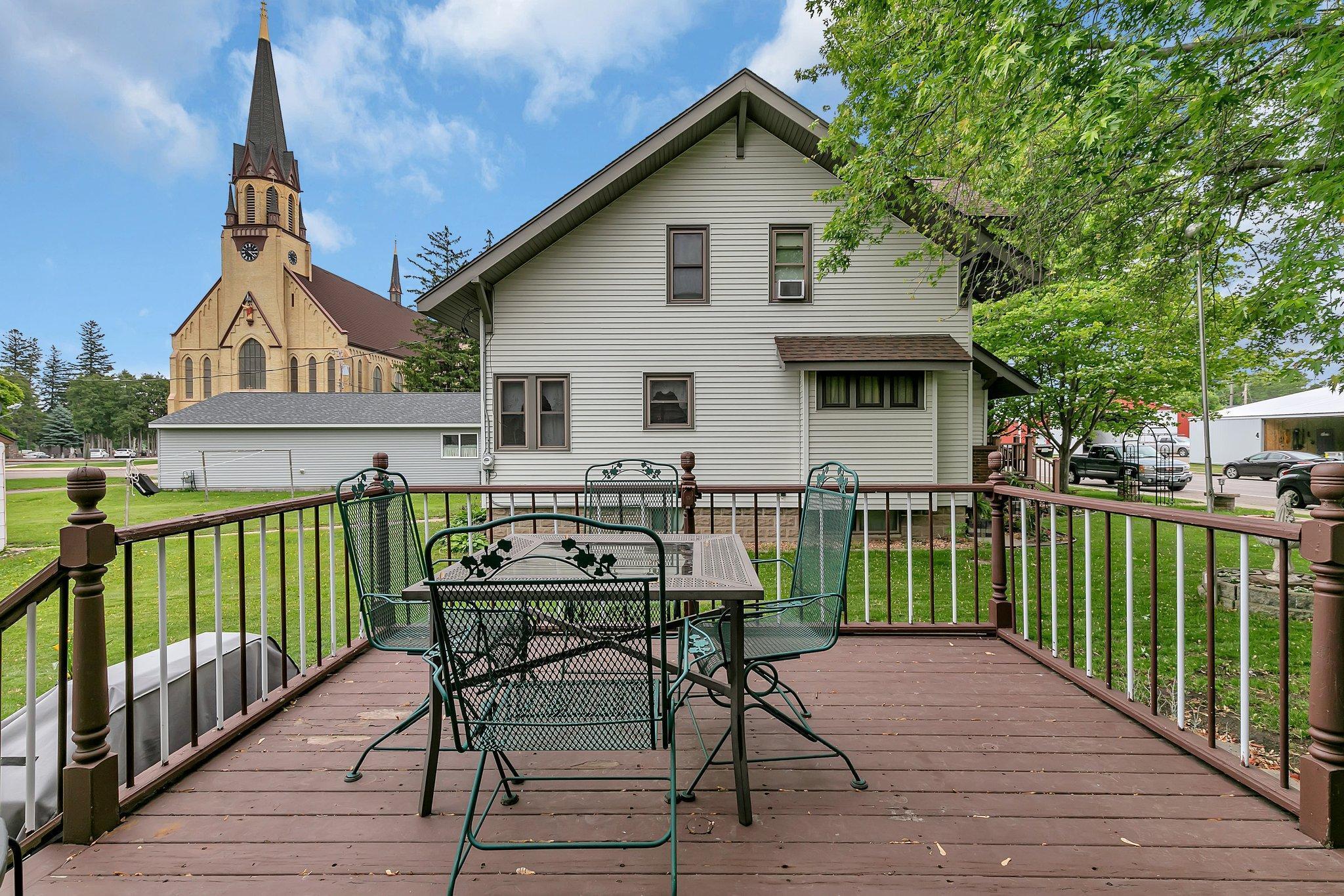Property Photo:  215 Main Street E  MN 56331 