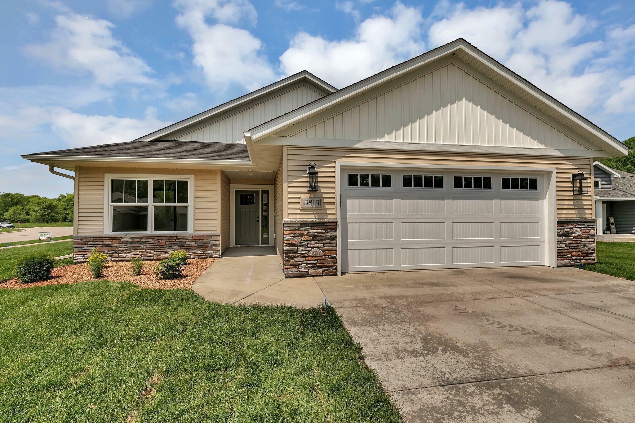 5815 Rivers Edge Drive  Saint Cloud MN 56303 photo
